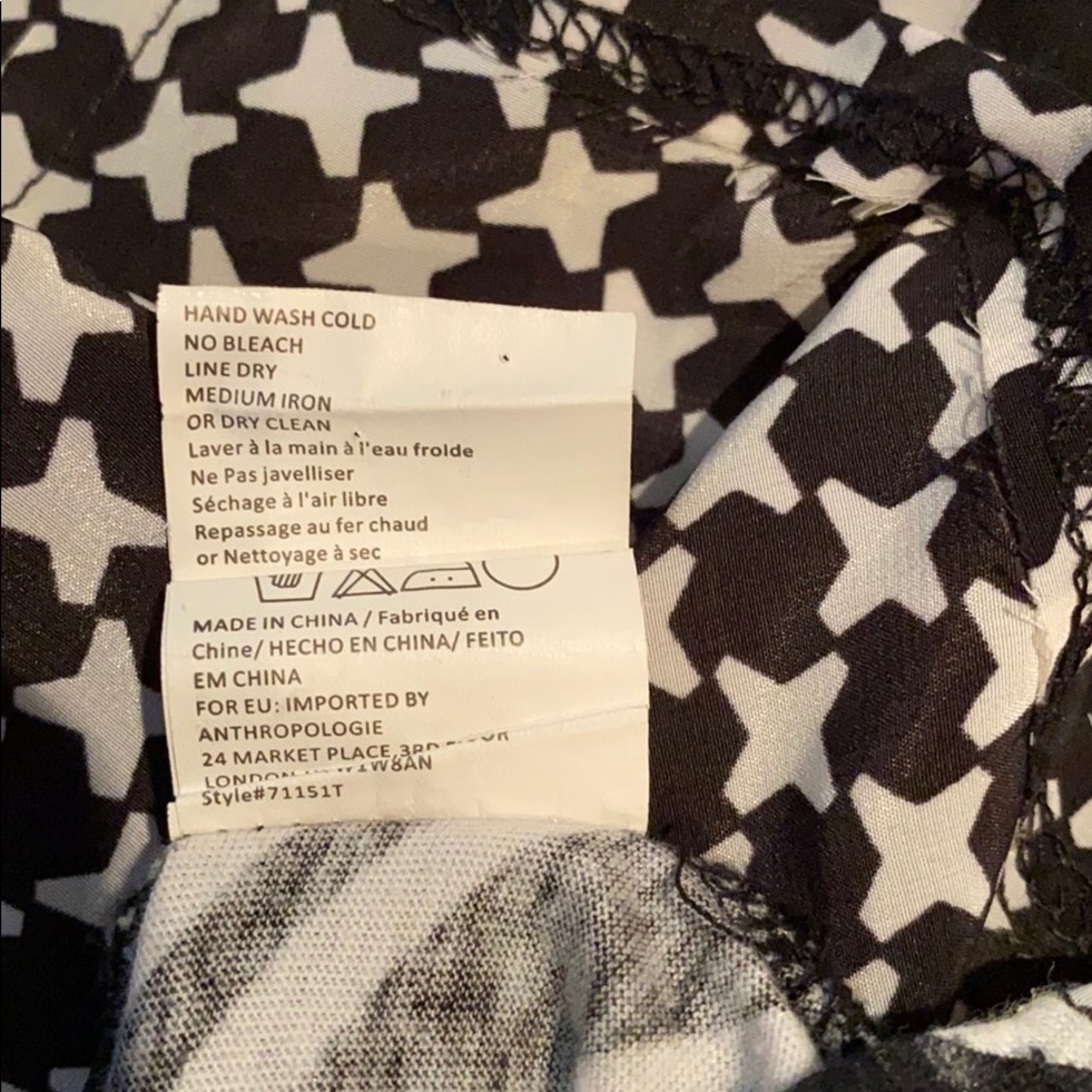 Black And White Patterned Blouse - image 5